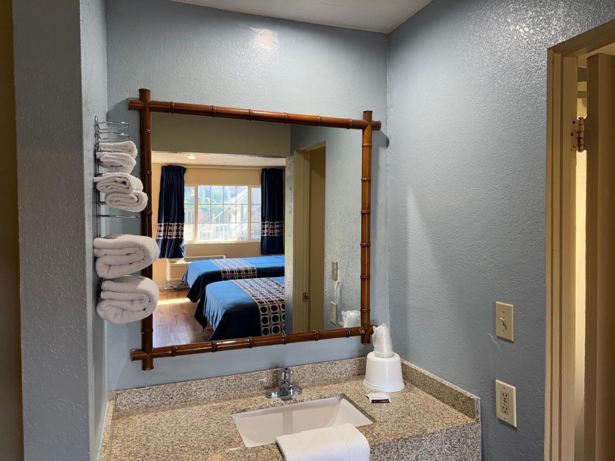Discovery Inn Modesto Chambre photo